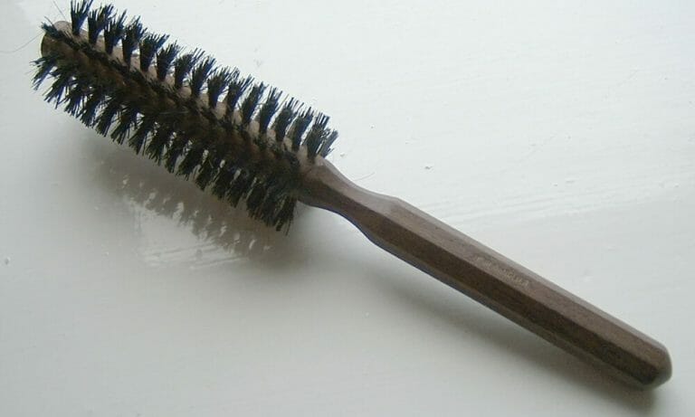 How To Clean A Boar Bristle Brush - The Ultimate Guide!